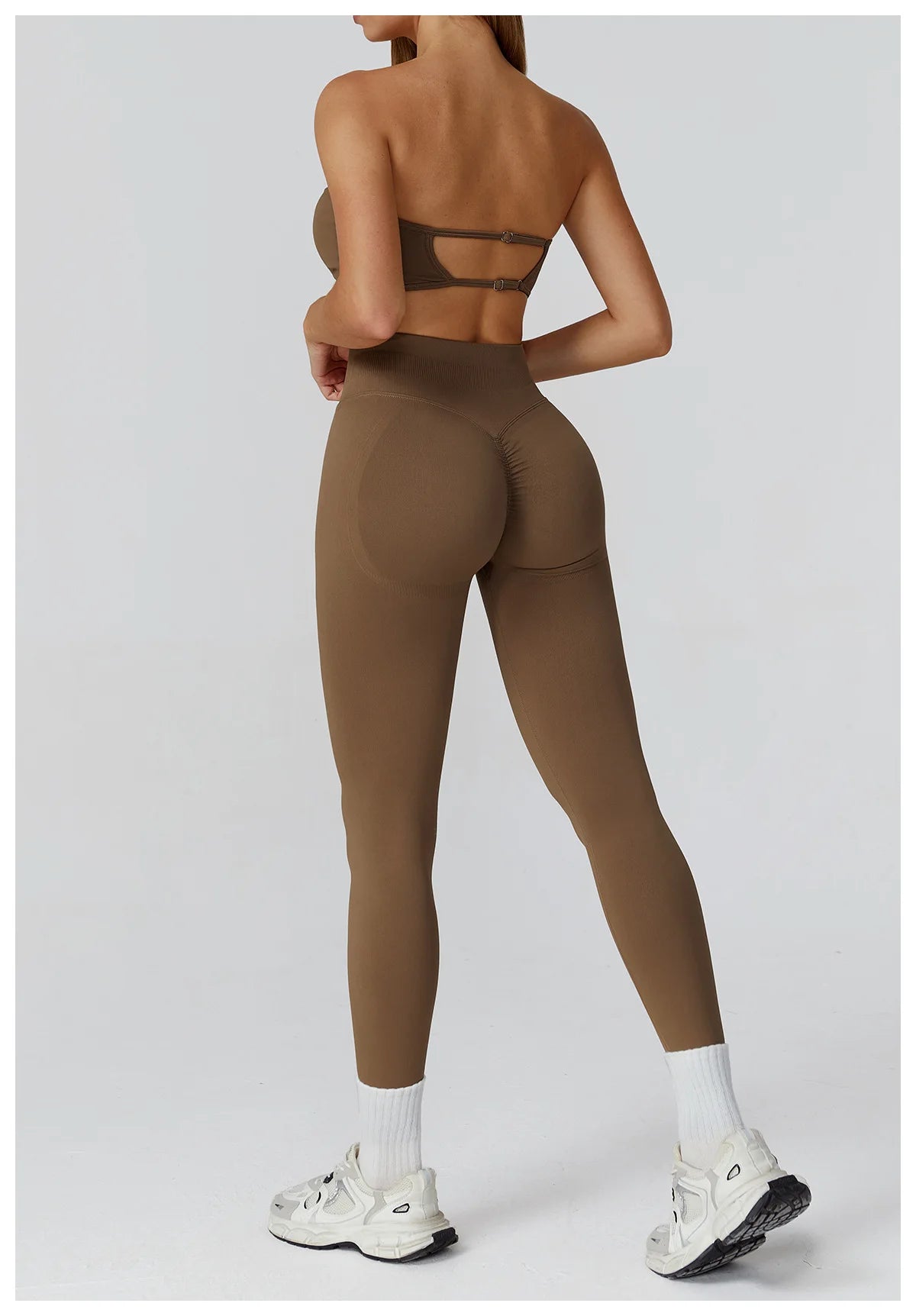 Crop-top dos ouvert - June